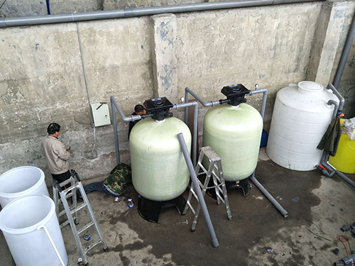 如何处理自动北京软化水设备中的树脂“撞击”问题？